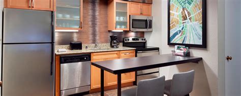 pasay hotels with kitchenette|The Best Pasay Hotels with Kitchenettes from $59 .